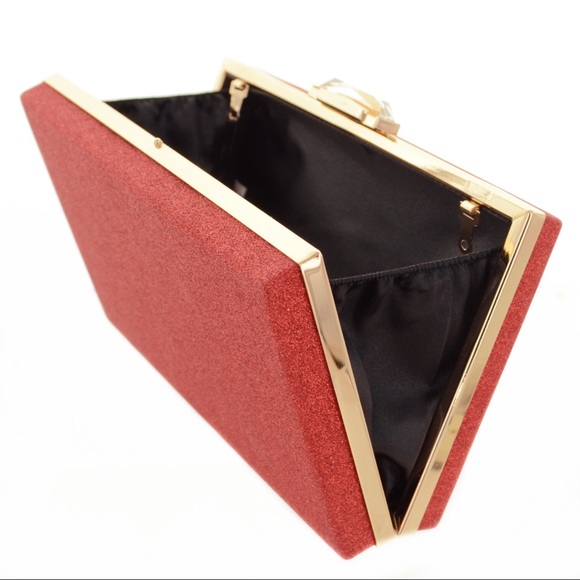 EVERY SPECIAL OCCASION AFFORDABLE LUXURY CLUTCH - Picture 4 of 6